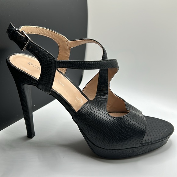 BCBGeneration Black High Heel Sandals heel 5 inch - Picture 6 of 12